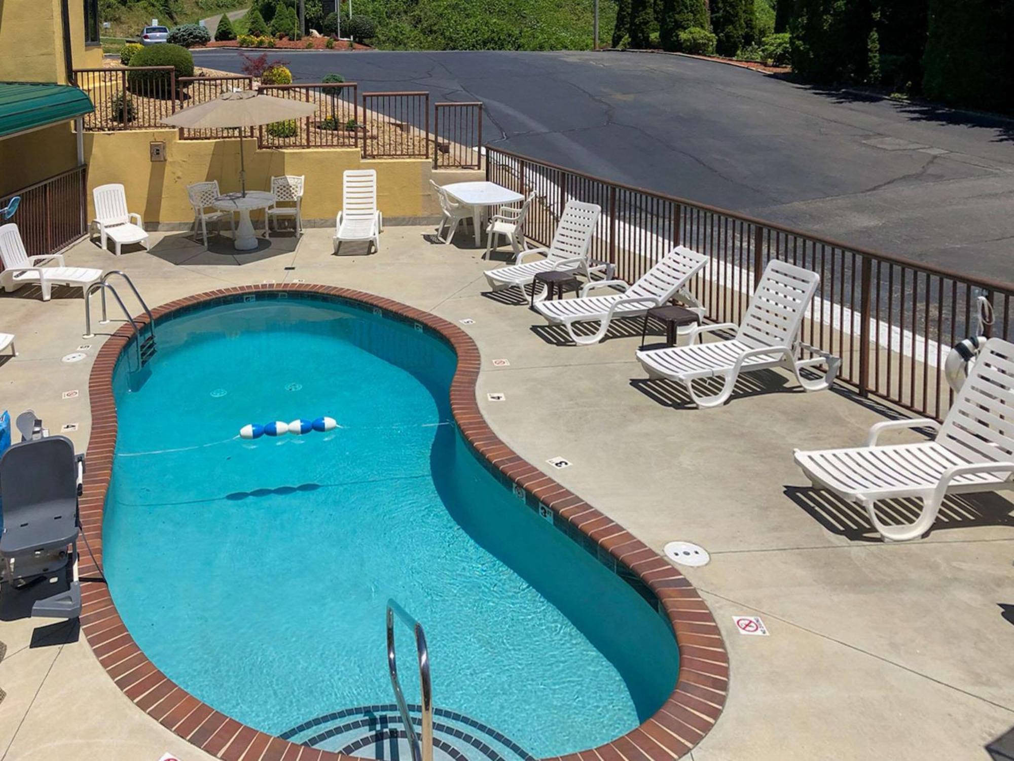 Quality Inn Hillsville Exterior foto